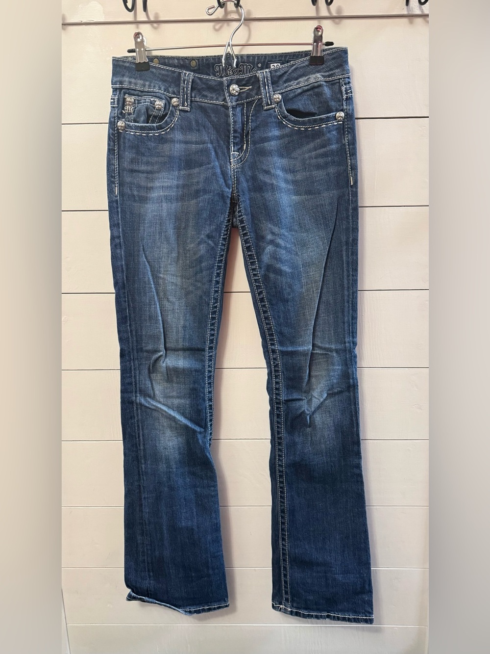 Miss Me Women’s Bootcut Blue Medium Wash Low Rise Denim Jeans size 28
